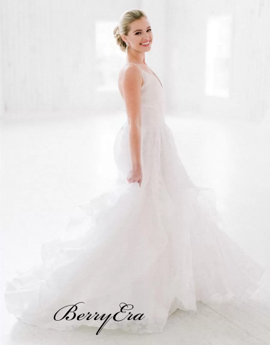 A-line Tulle Lace Wedding Dresses, Straps Backless Wedding Dresses