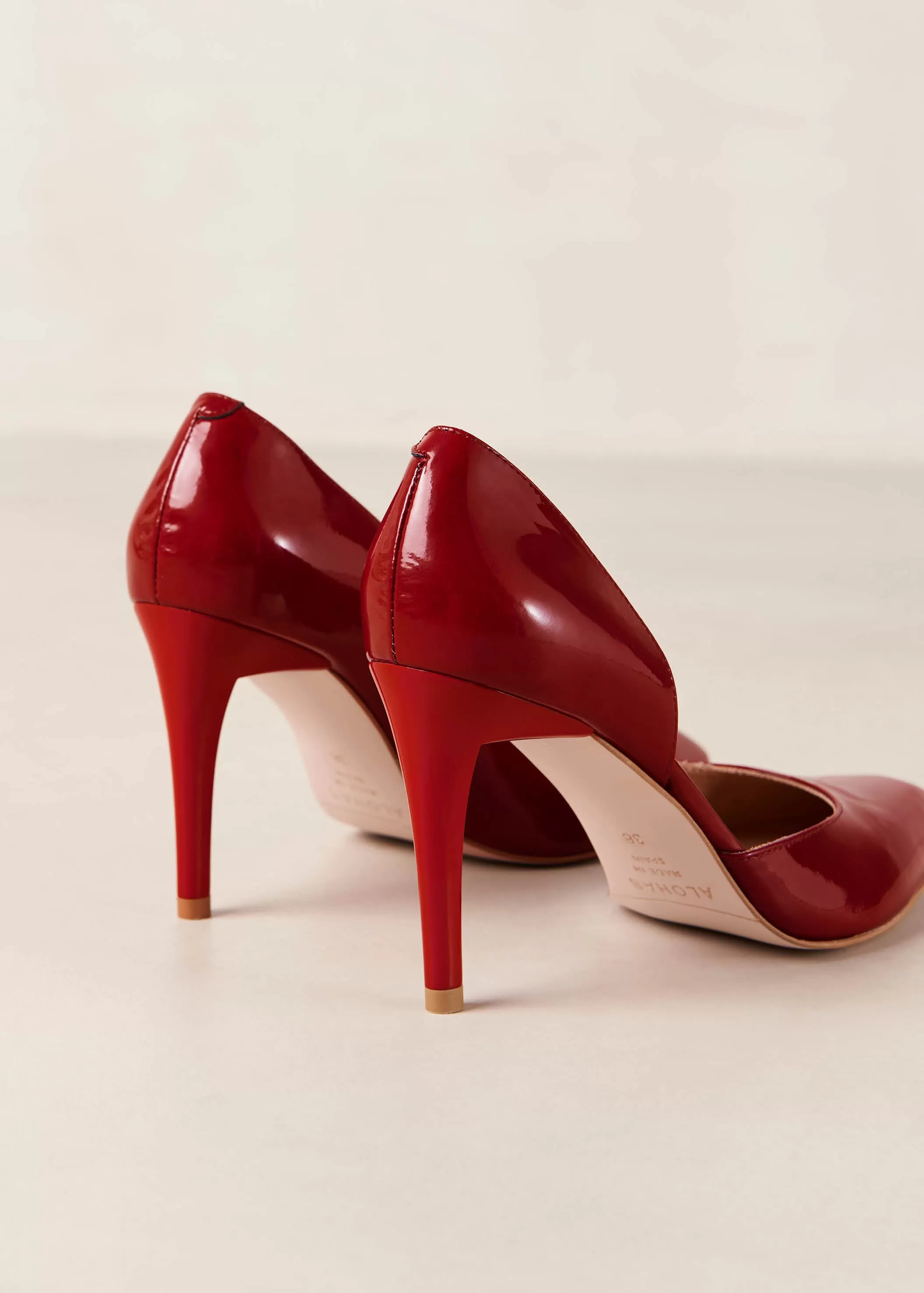 Amelia Onix Red Leather Pumps