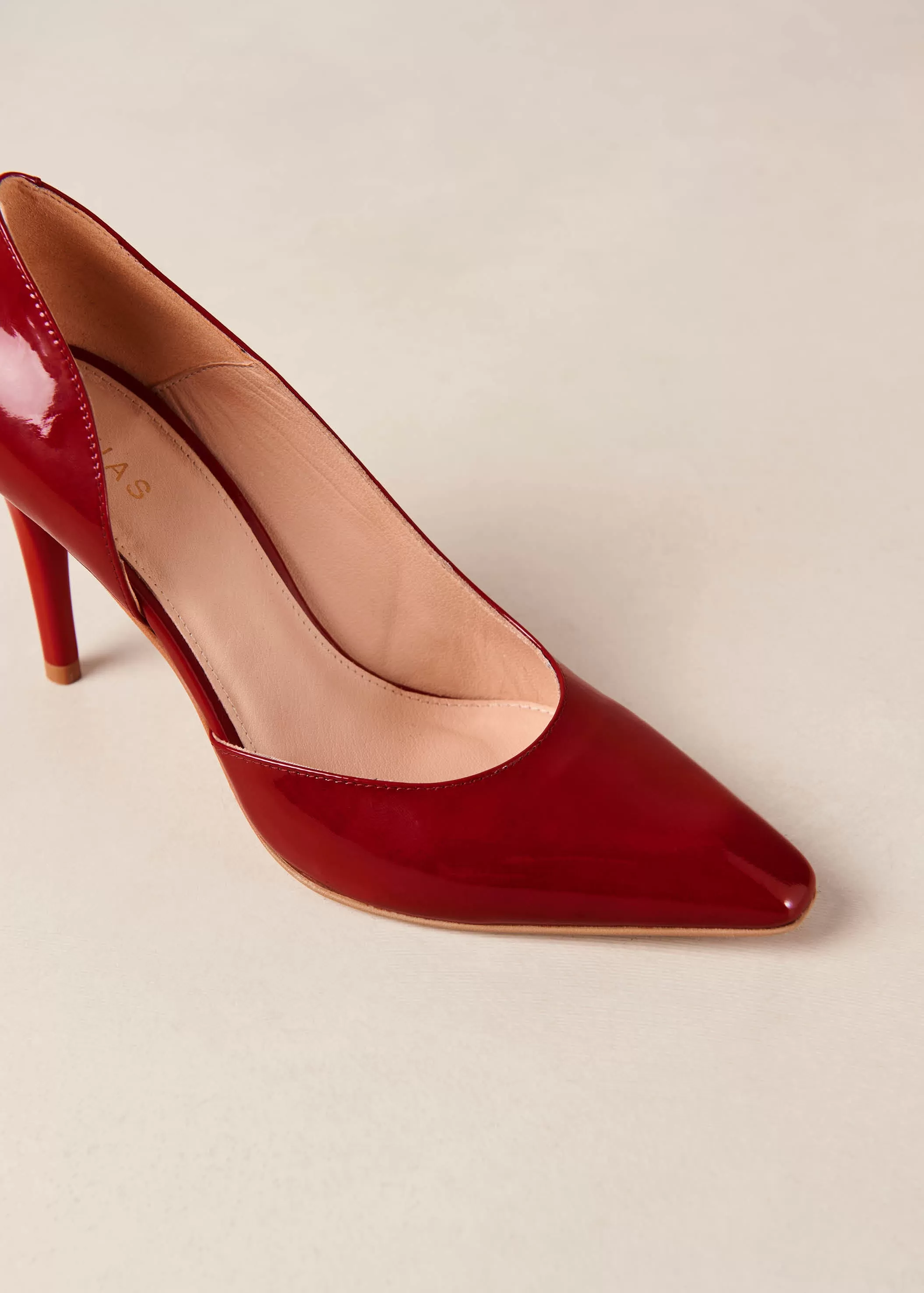 Amelia Onix Red Leather Pumps