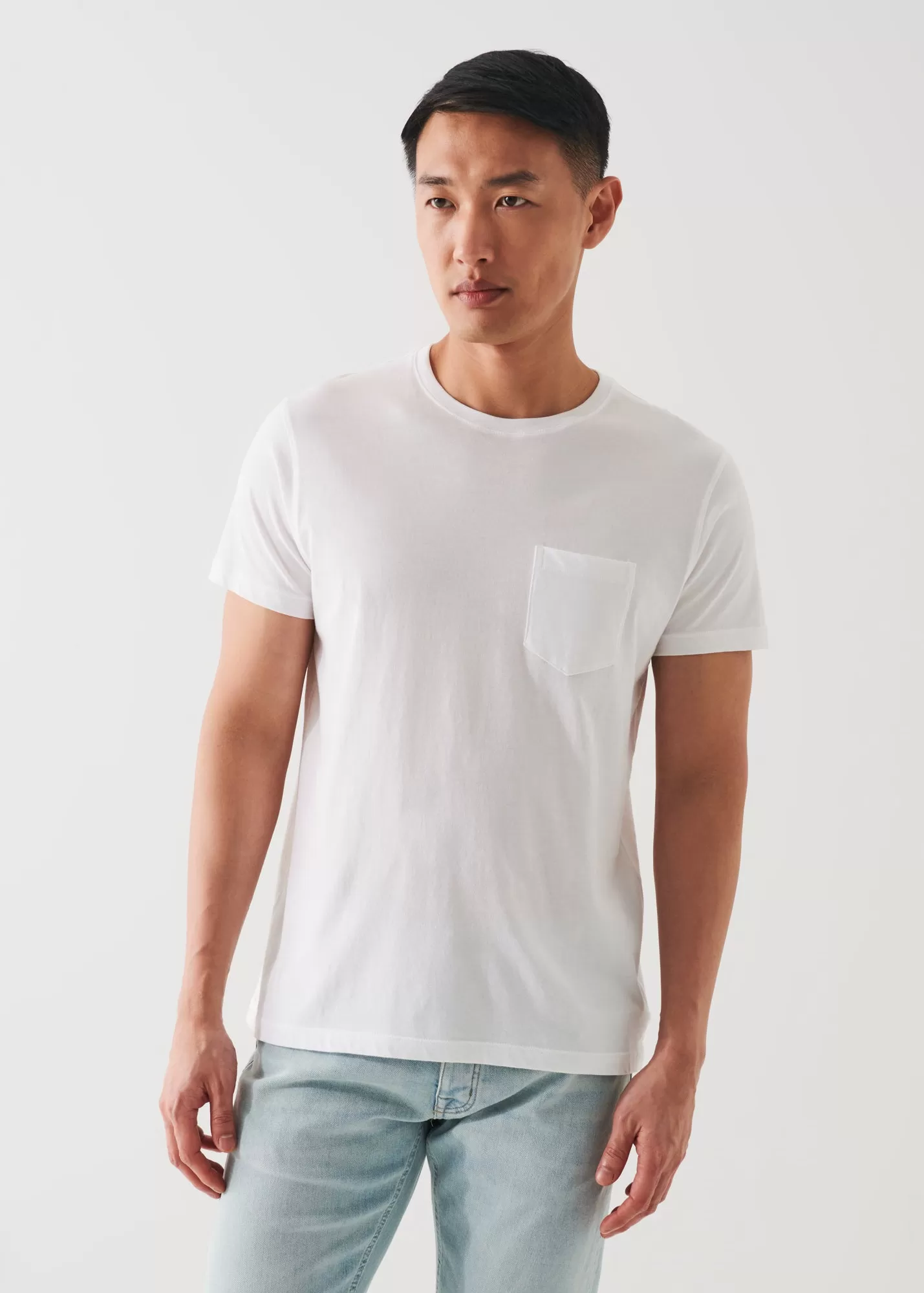 LIGHTWEIGHT PIMA COTTON POCKET T-SHIRT