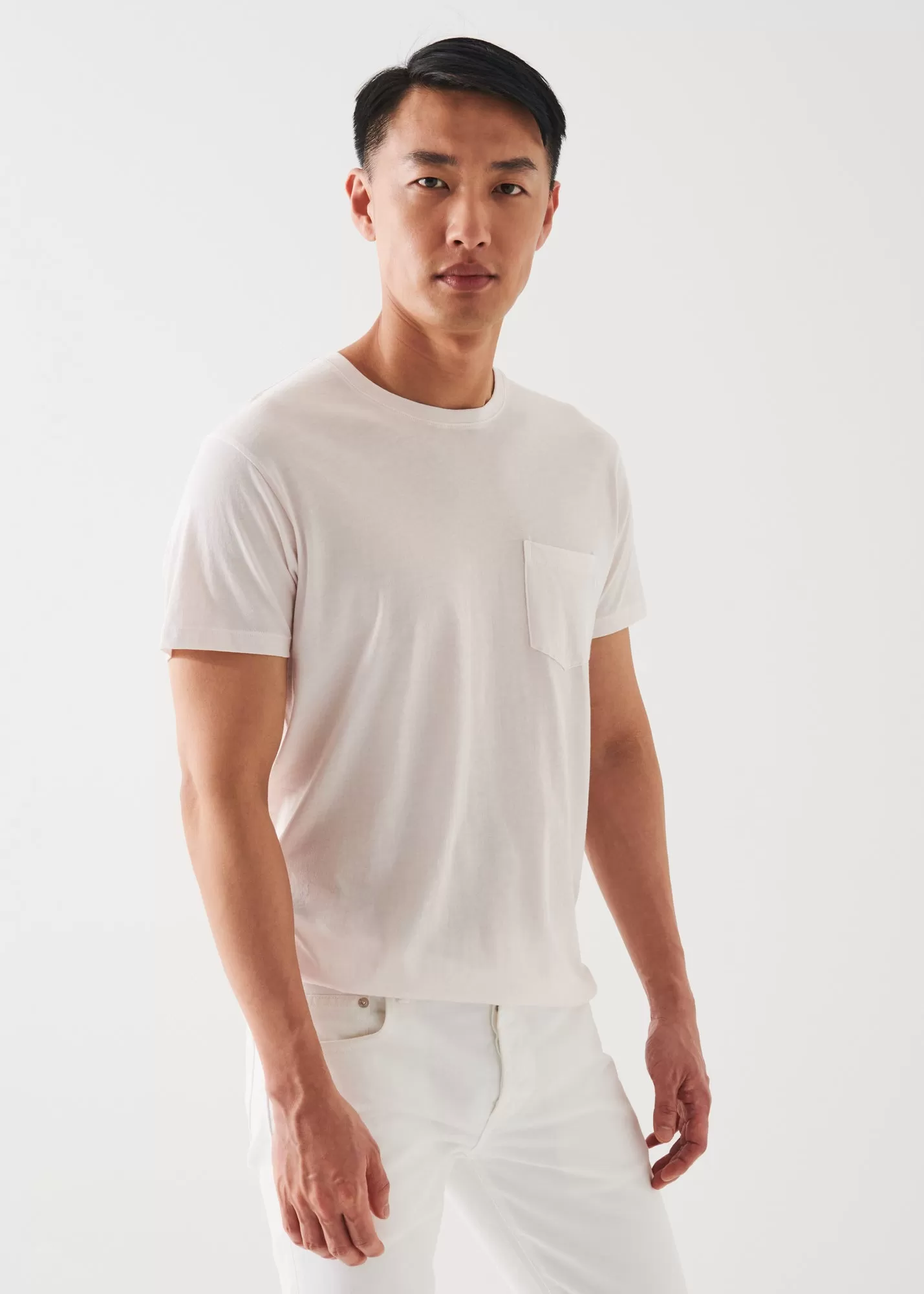 LIGHTWEIGHT PIMA COTTON POCKET T-SHIRT