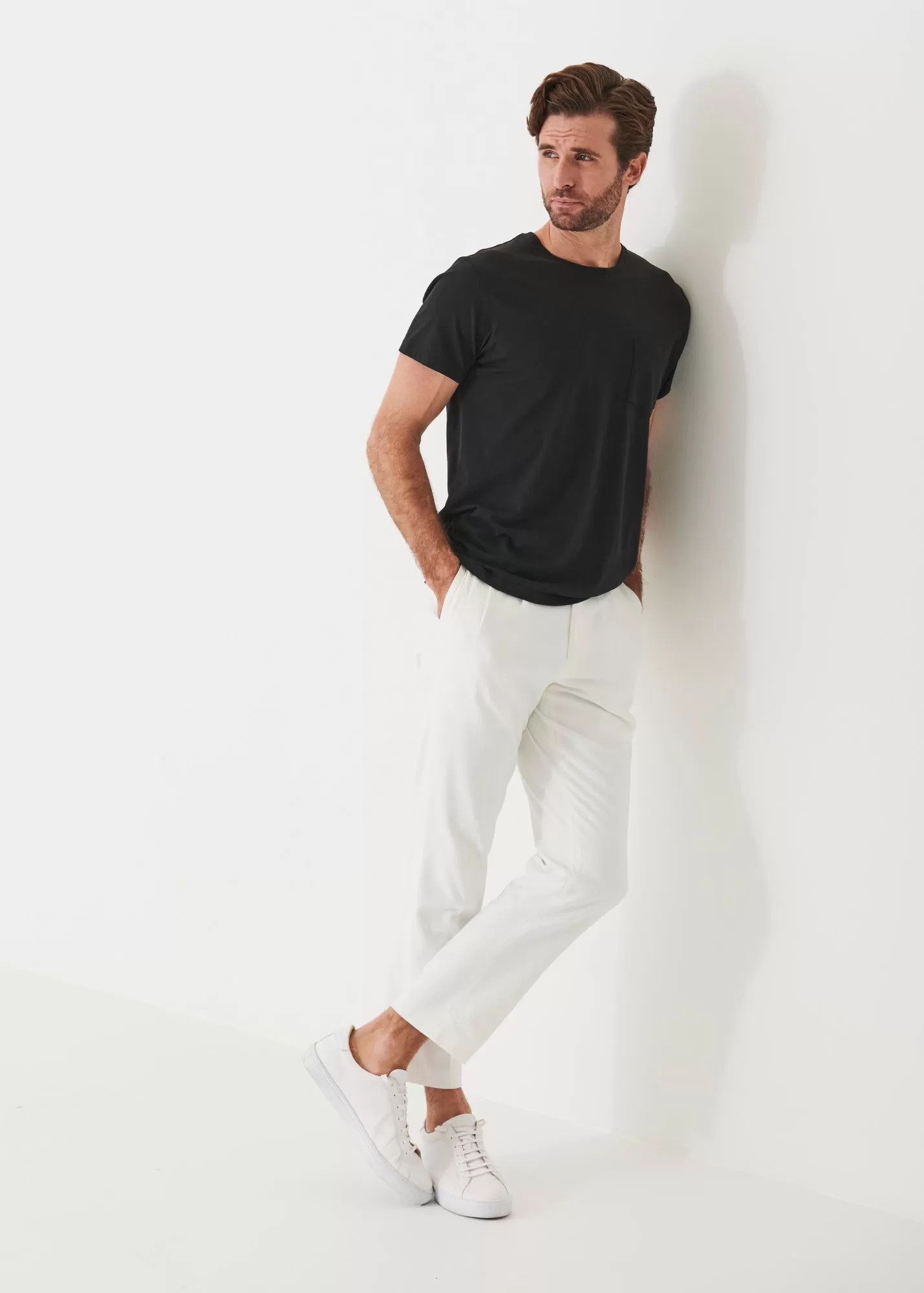 LIGHTWEIGHT PIMA COTTON POCKET T-SHIRT