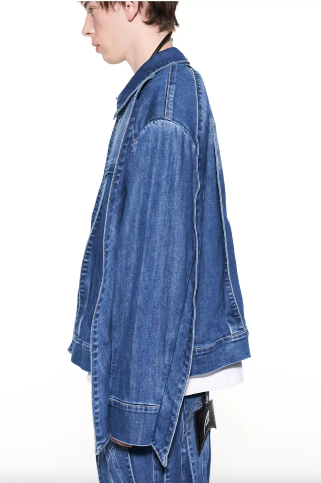 MULTI-LAYERED PANELS DENIM JACKET - BLUE