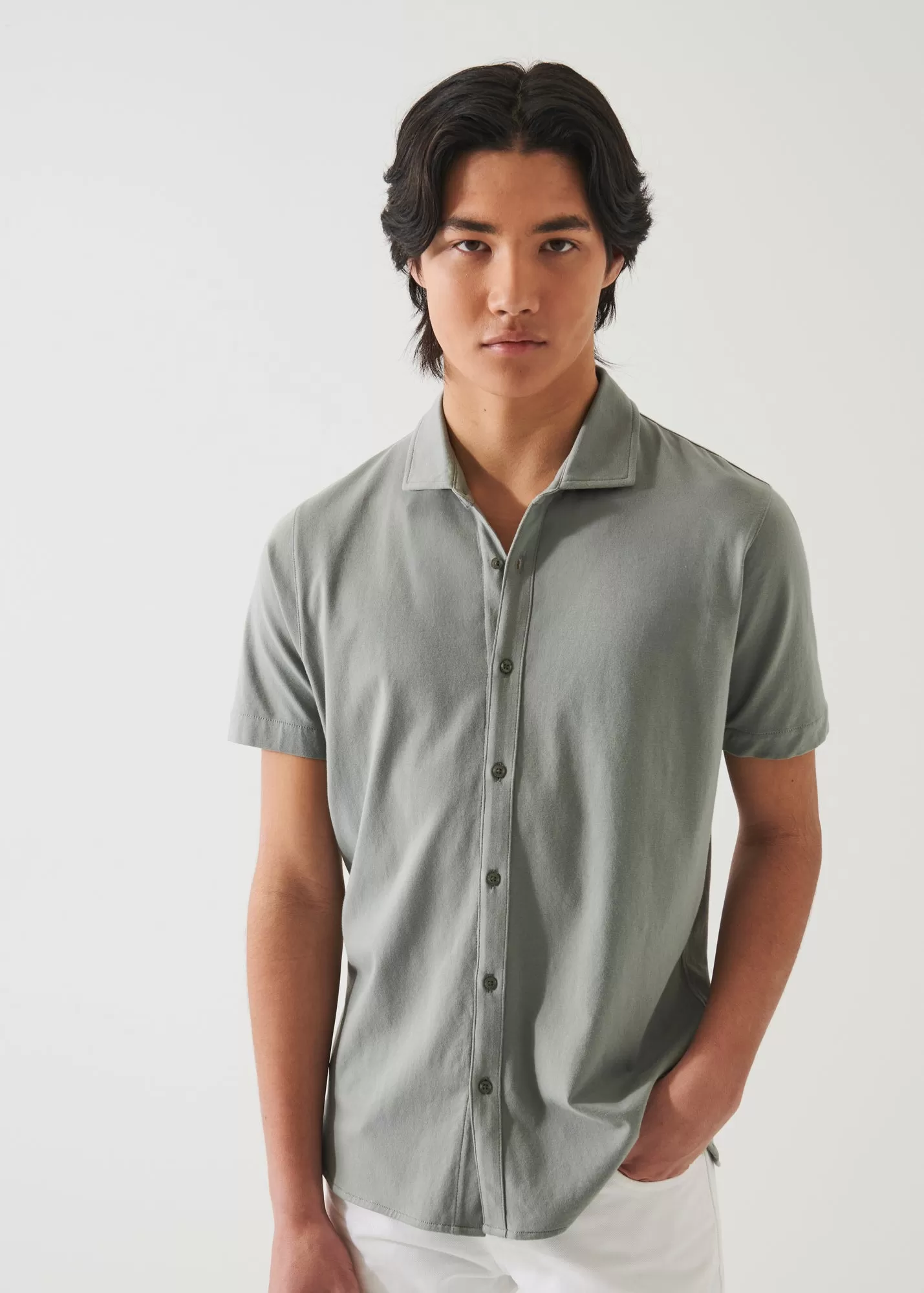 PIMA COTTON STRETCH BUTTON FRONT SHIRT