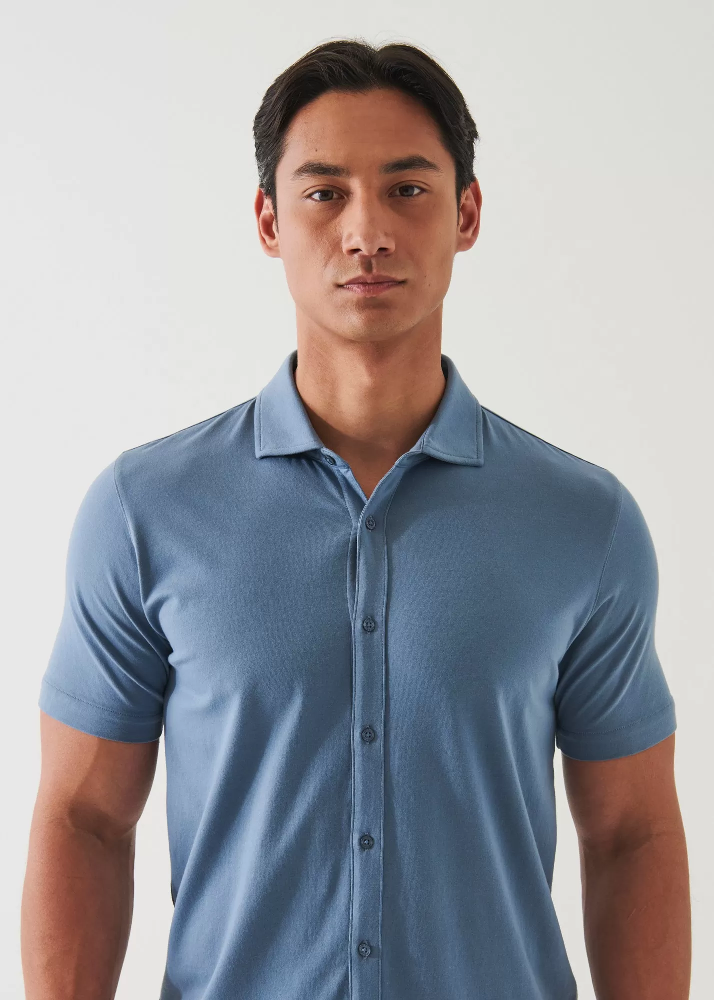 PIMA COTTON STRETCH BUTTON FRONT SHIRT