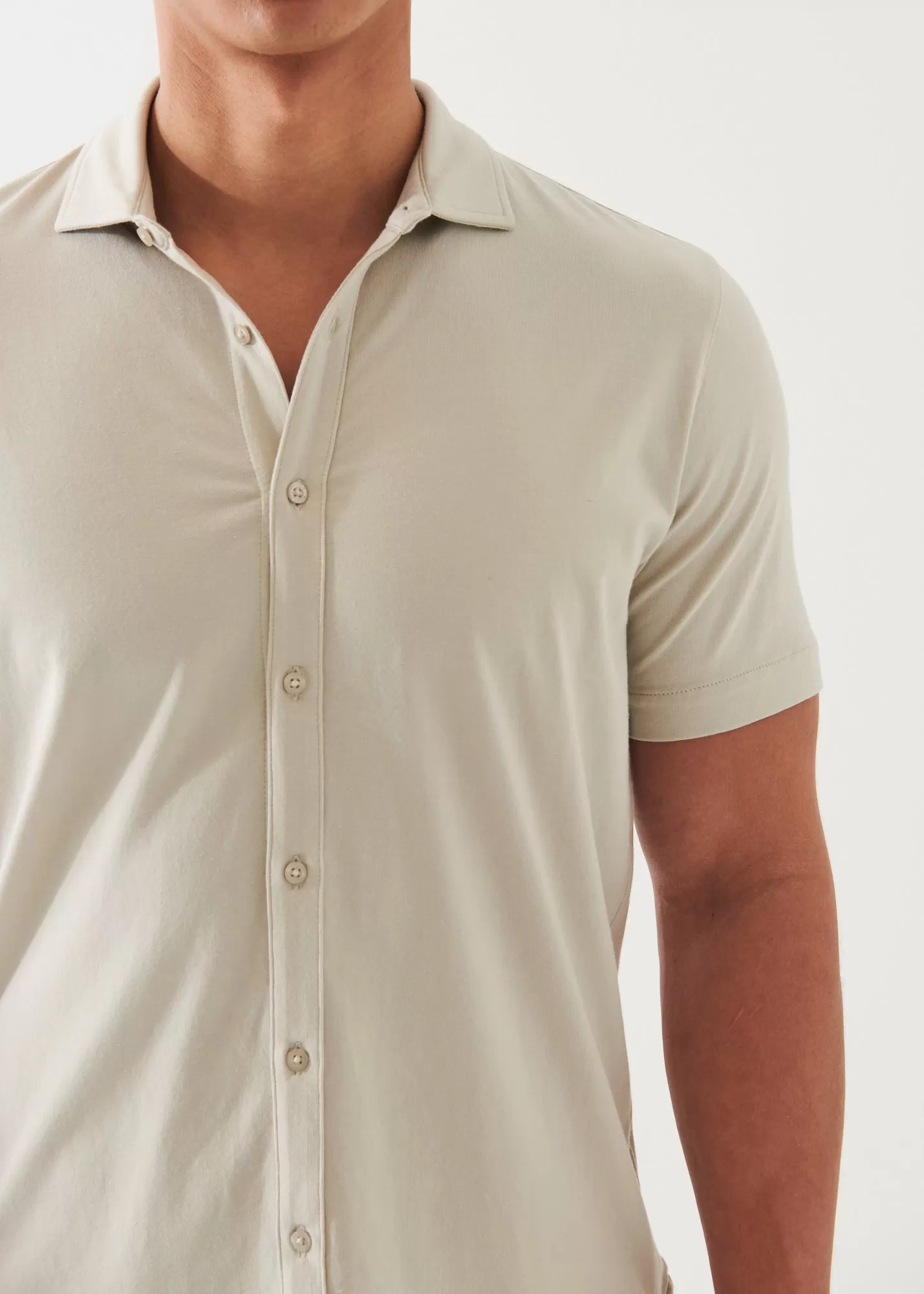 PIMA COTTON STRETCH BUTTON FRONT SHIRT