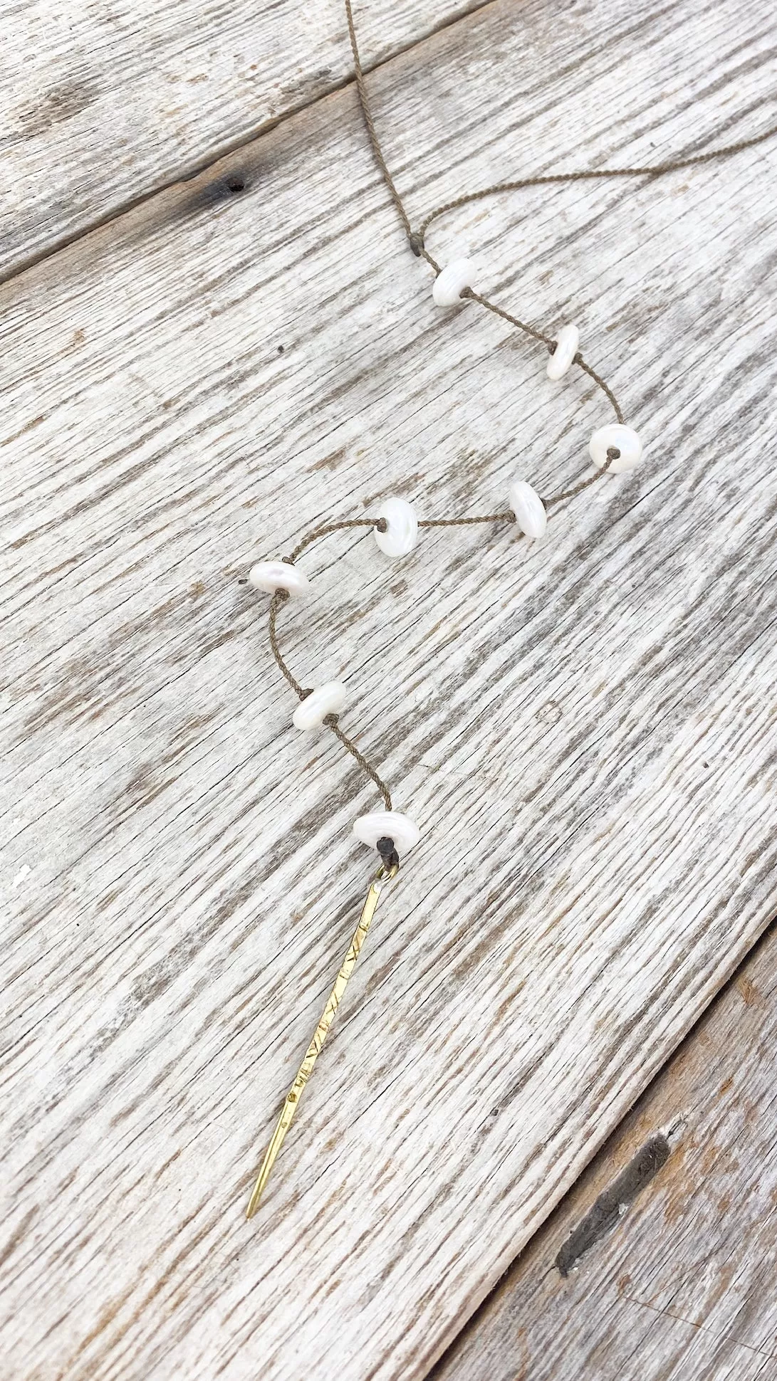 Y Necklace-0062-White Pearl Disc Large